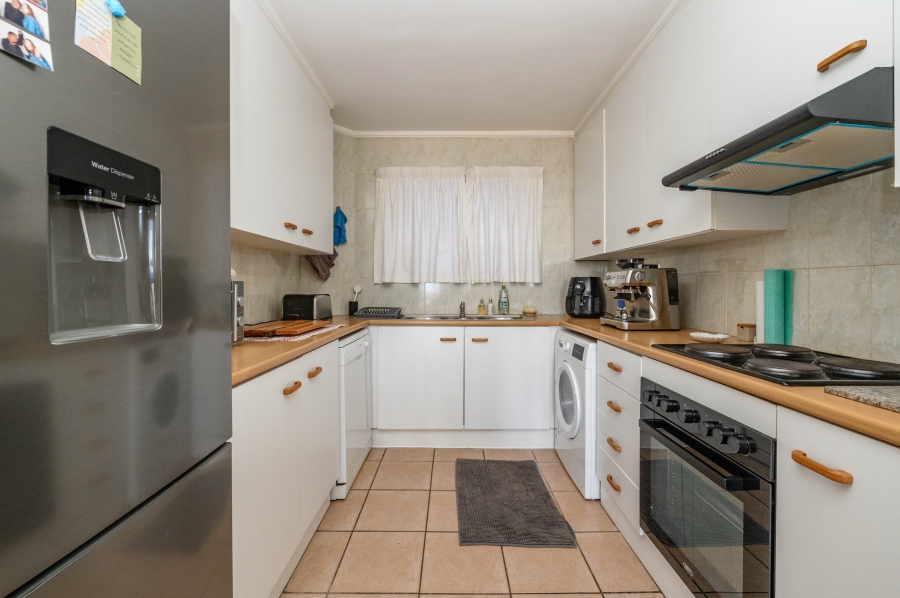 2 Bedroom Property for Sale in Brookes Hill Eastern Cape